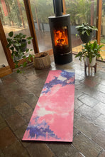 Load image into Gallery viewer, Eco Yoga Mat &quot;The Colour of Love &quot;